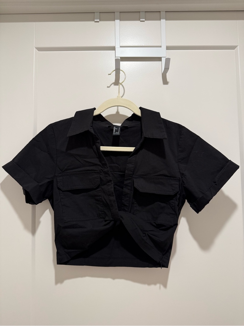 Forever 21 Cropped Utility Button-Front Top